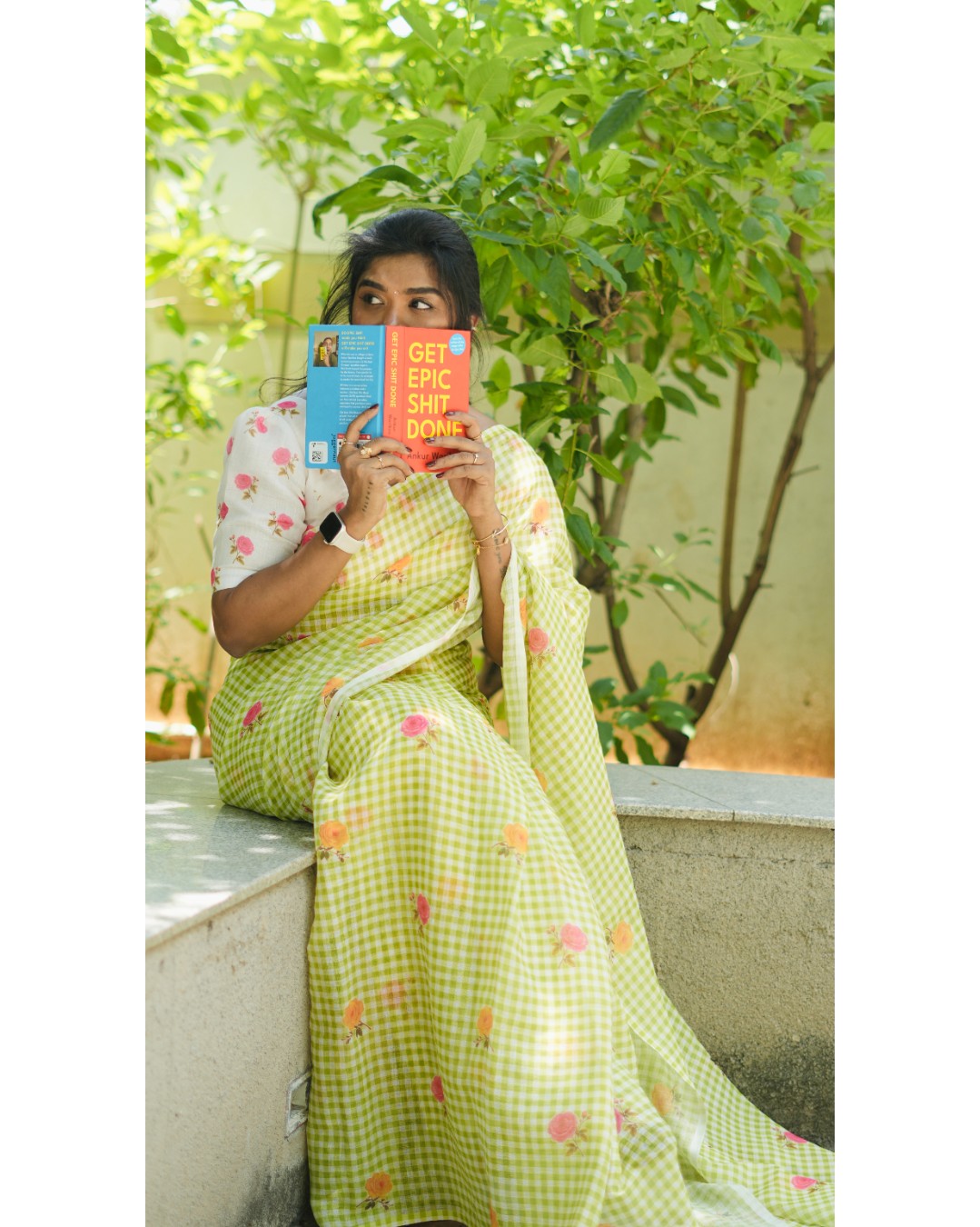 Floral Soft Linen Saree – HOS-107