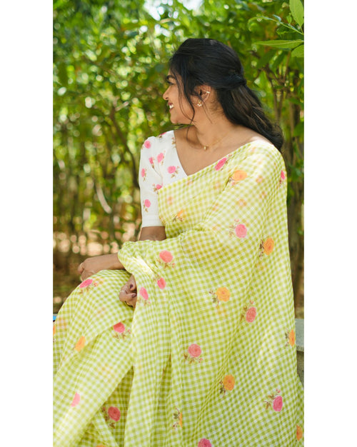 Floral Soft Linen Saree – HOS-107